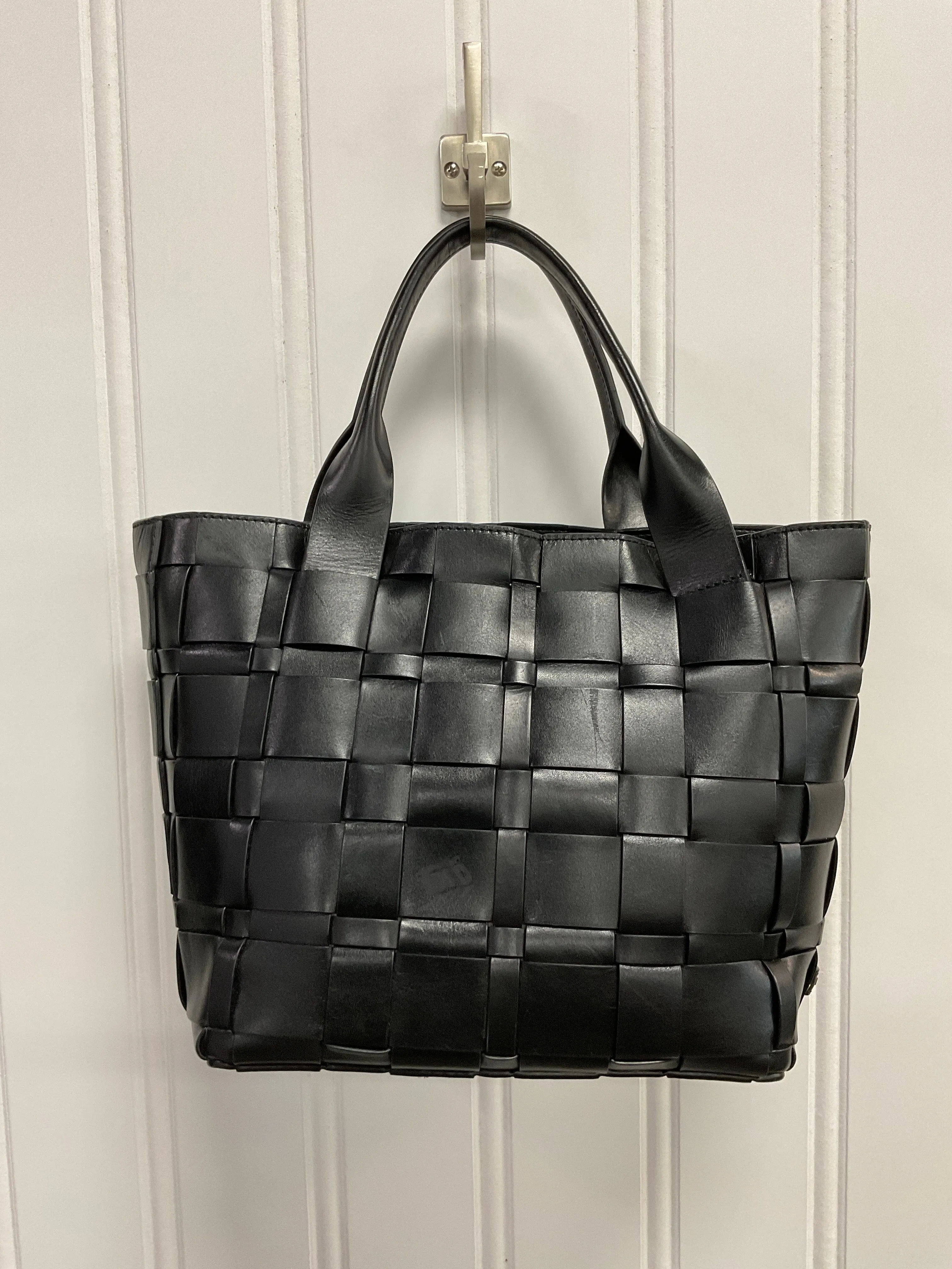 Handbag Designer By Michael Kors In Black, Size:Medium