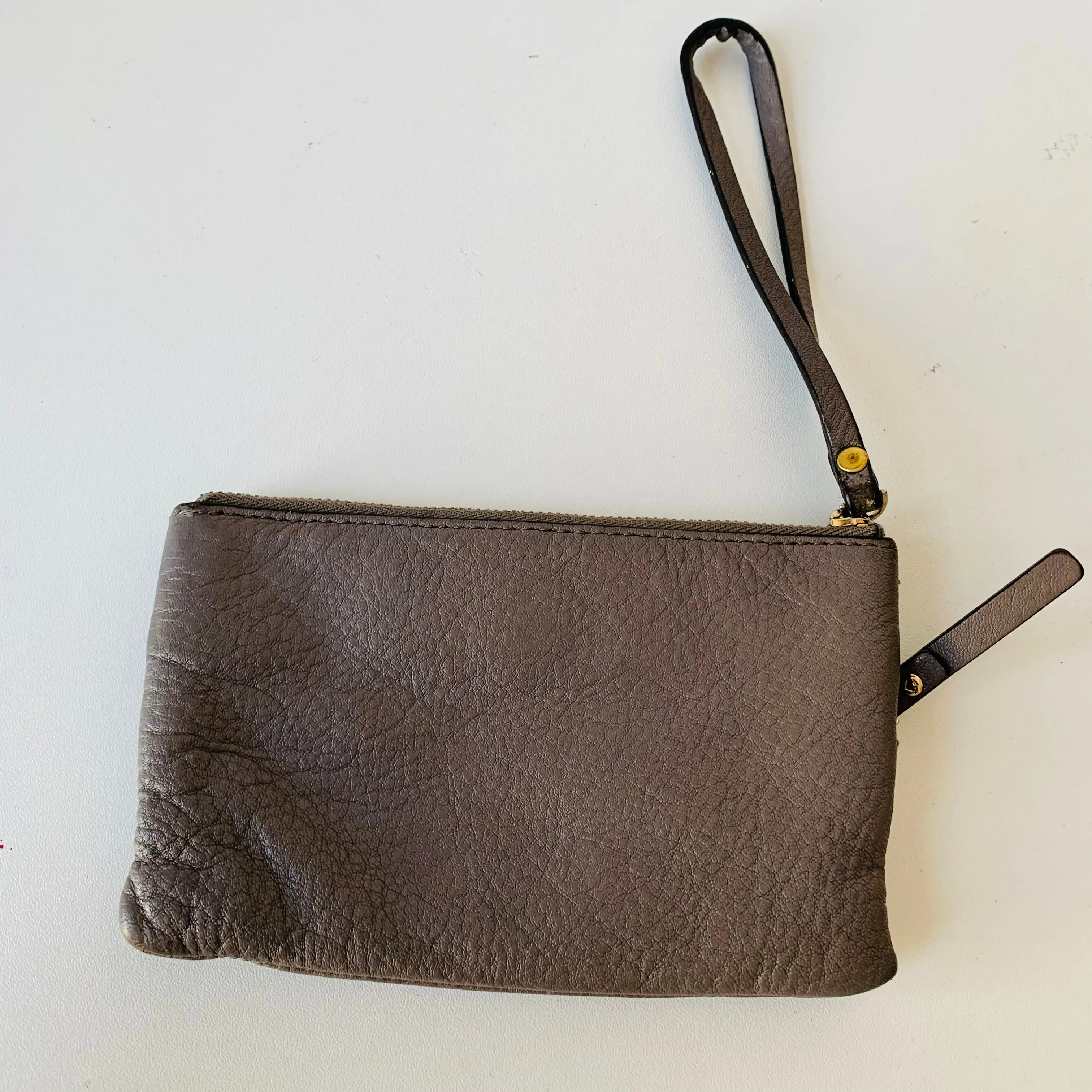 Kate Spade New York Grey Pebble Grain Leather Wristlet