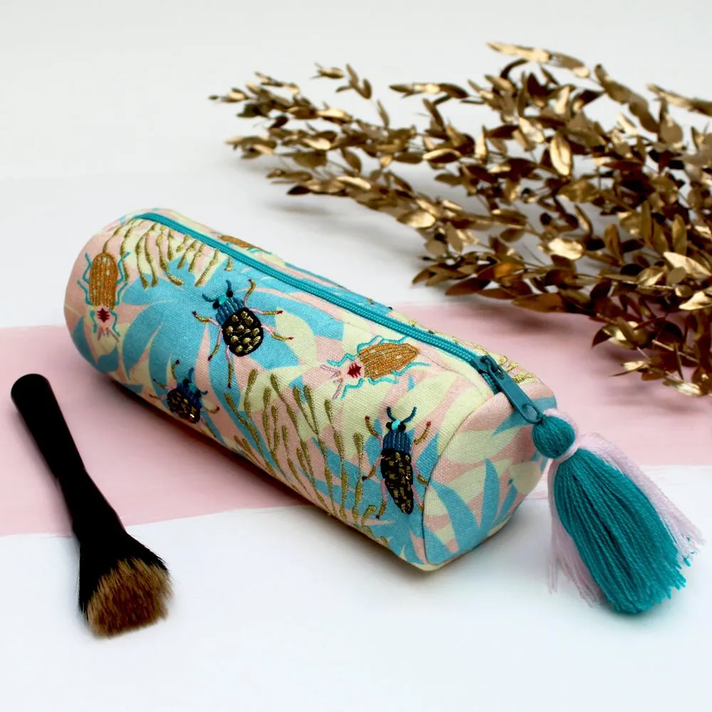 Luxe Bug Barrel Pouch