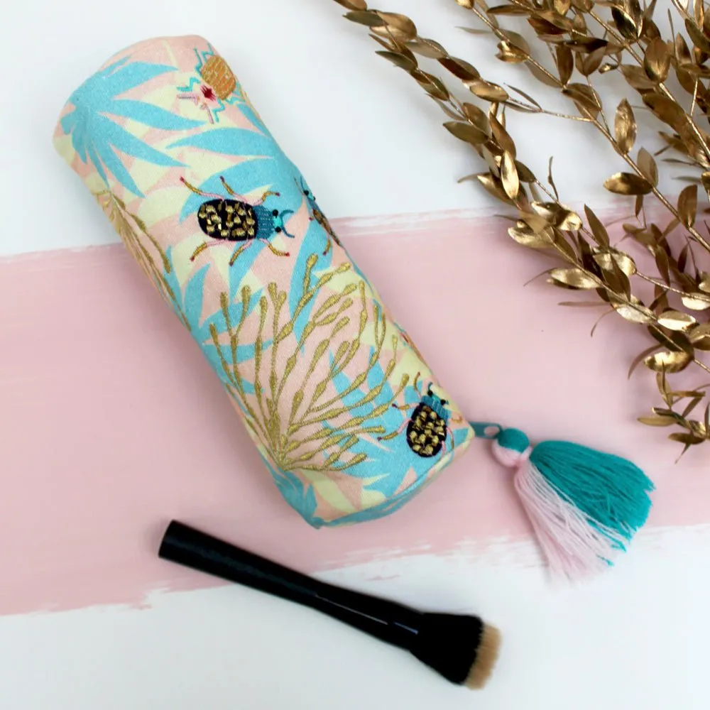 Luxe Bug Barrel Pouch