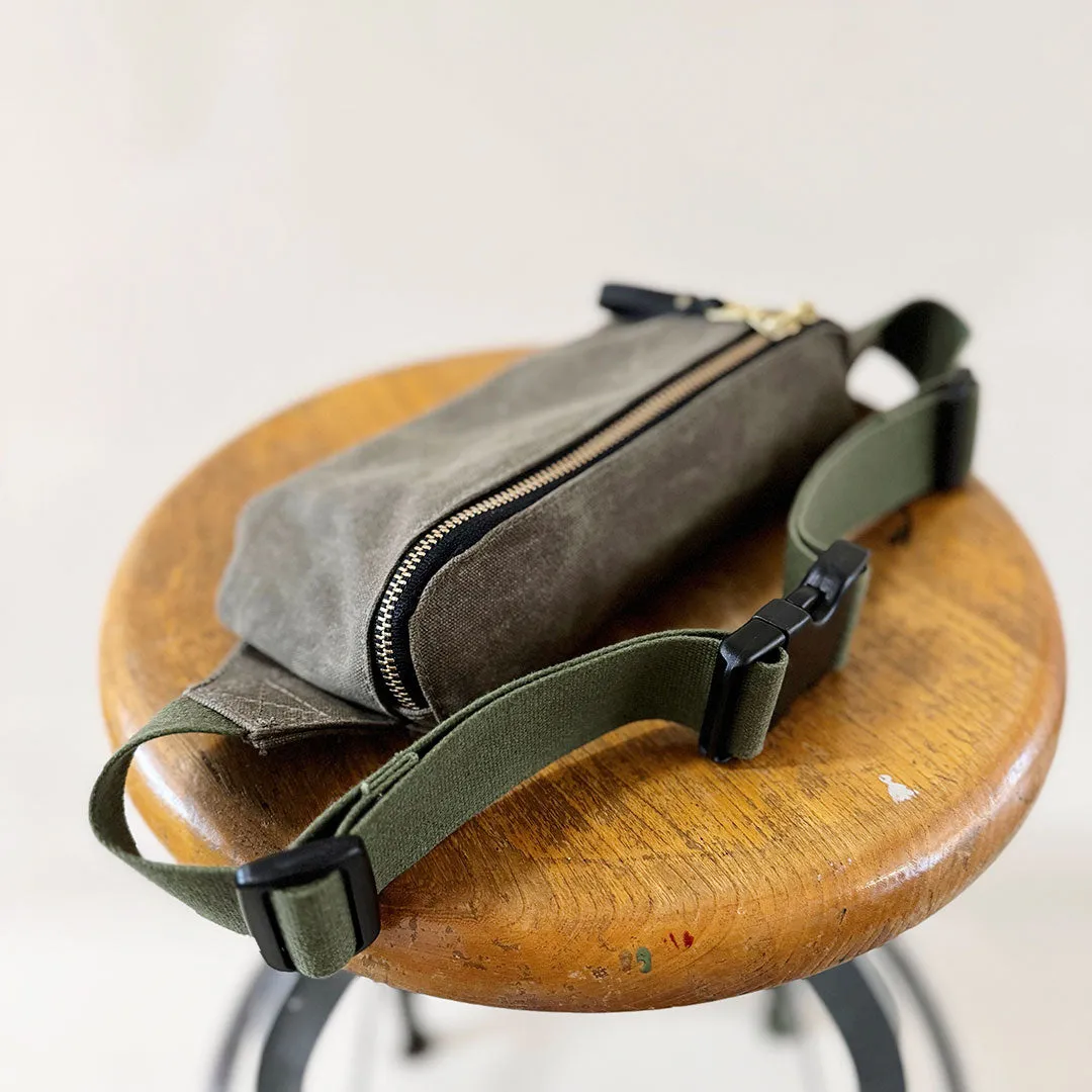 Minimal Hip Sack