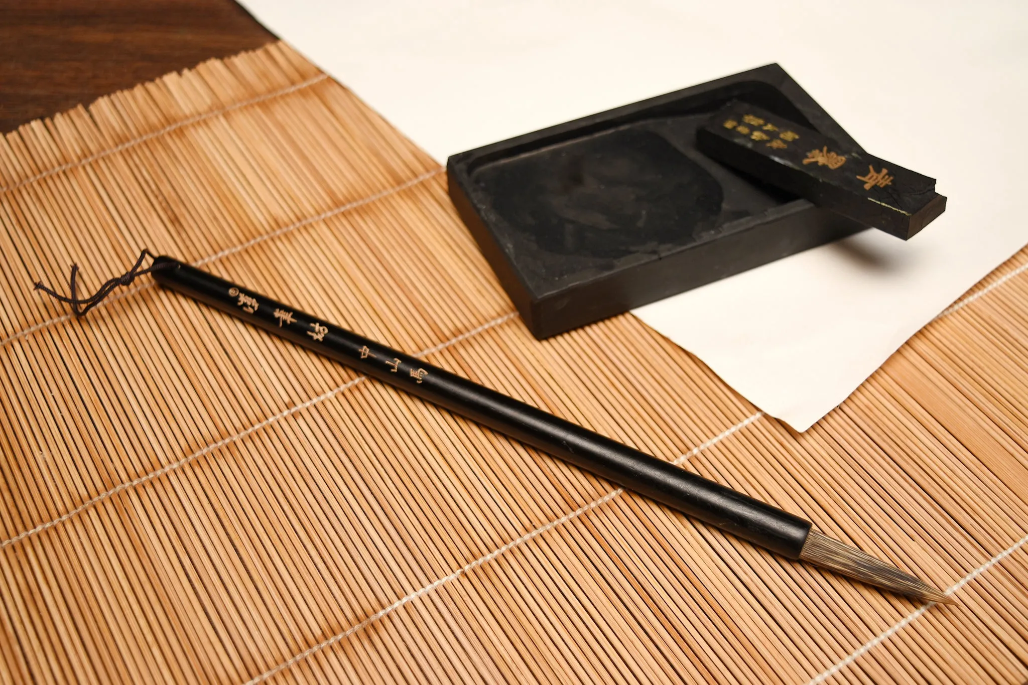 Mountain Bamboo Brush