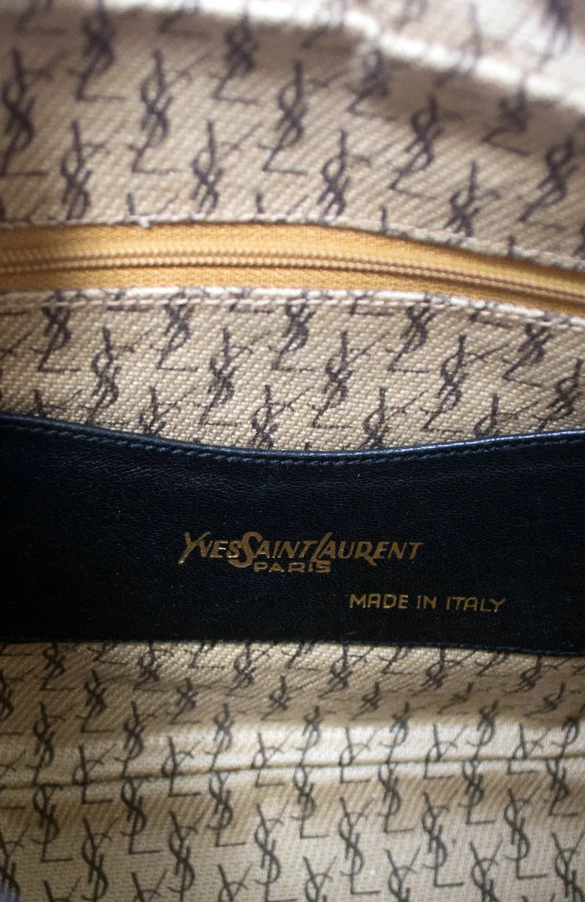 Vintage Handbag Yves Saint Laurent navy leather shoulder bag